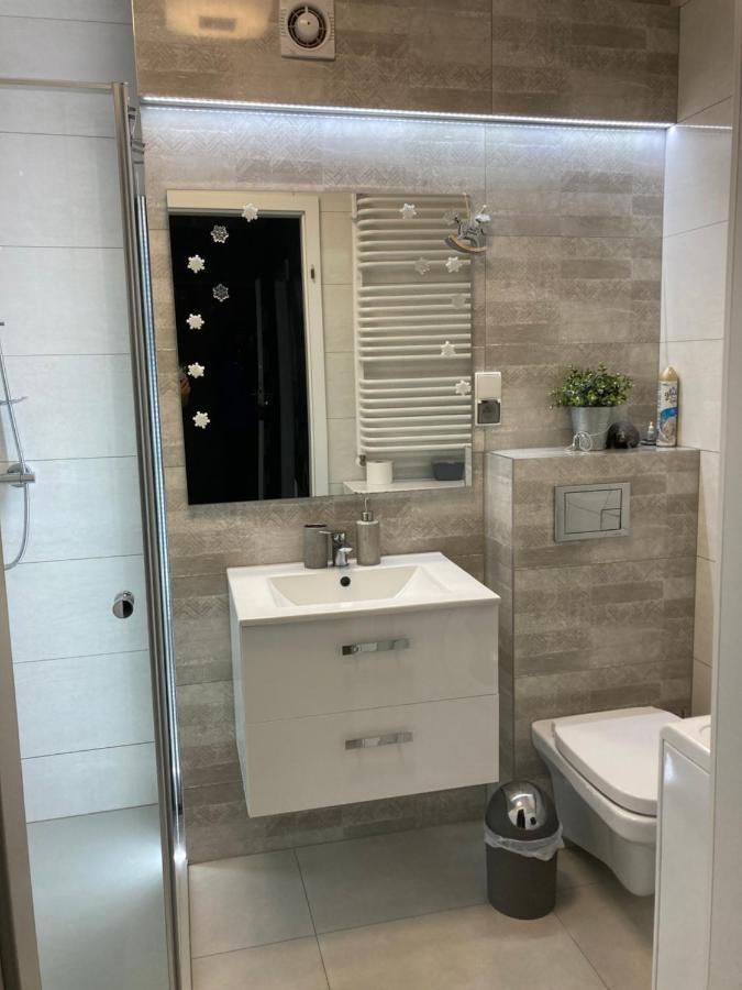 Apartament Widokowy 우스트르치키 돌네 외부 사진